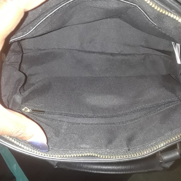 BLACK LEATHER PURSE - Picture 4 of 4